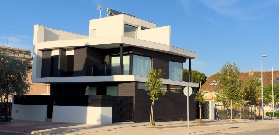 ¿Cuánto cuesta construir una casa de obra nueva desde cero?