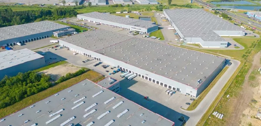 zonas clave en España para invertir en naves industriales y logísticas