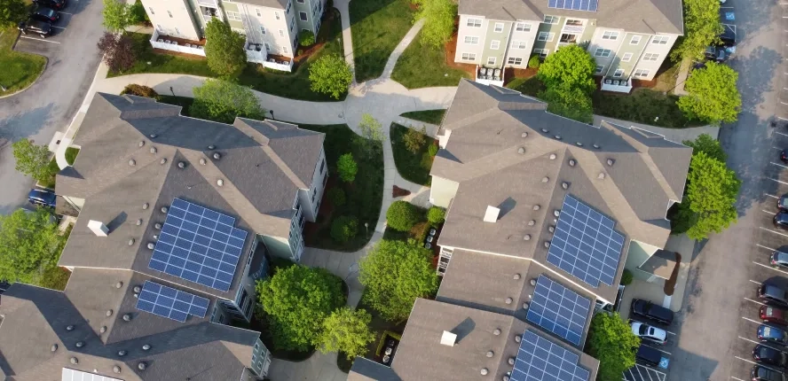 Suelos para comunidades energéticas: la nueva tendencia en España