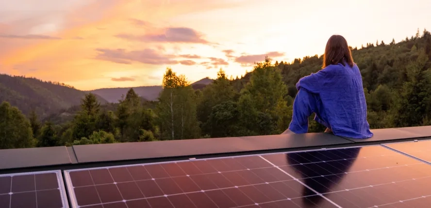 Viviendas autosuficientes: qué tipo de terreno necesitas para construir una casa sostenible