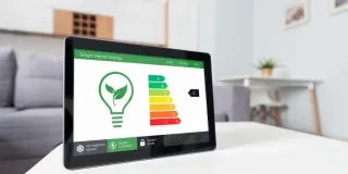 Descubre estrategias para reducir el consumo energético en casa y ahorrar dinero. Claves importantes y consejos prácticos para una vivienda más eficiente.